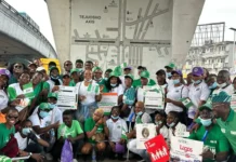 A Nationwide Cleanup Aims To Build Lasting Habits, Not Just A Clean Day Lagos participants in Nigeria clean up day